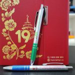 Bút bi nhựa PB7122 - 4