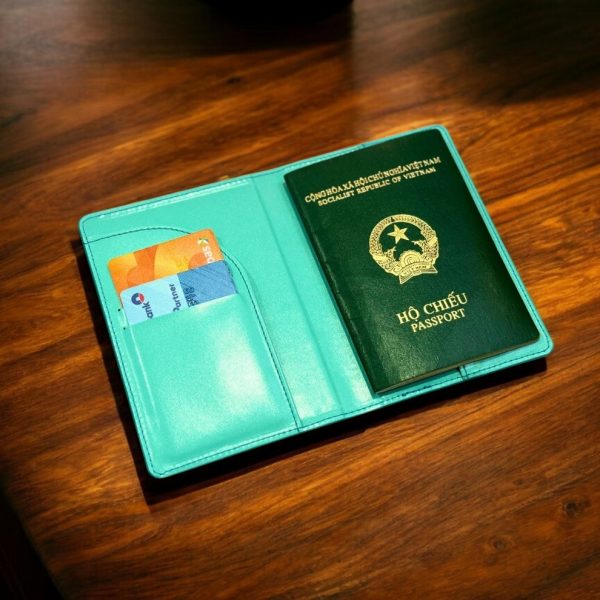 Quà Tặng Doanh Nghiệp Dưới 1 Triệu - Cao Cấp, In Logo Theo Yêu Cầu 70 ví đựng Passport PP01 - 3-Photoroom